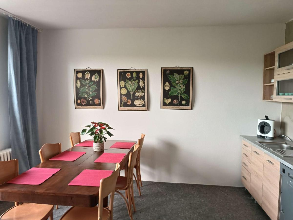 Apartmany Nad Splavem Znojmo Esterno foto